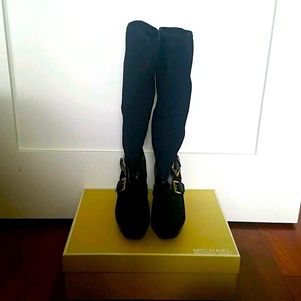 🎉HP🎉Vintage Michael Kors Black stretch mid-calf platform heel boots. Size 7.5. - Picture 2 of 5